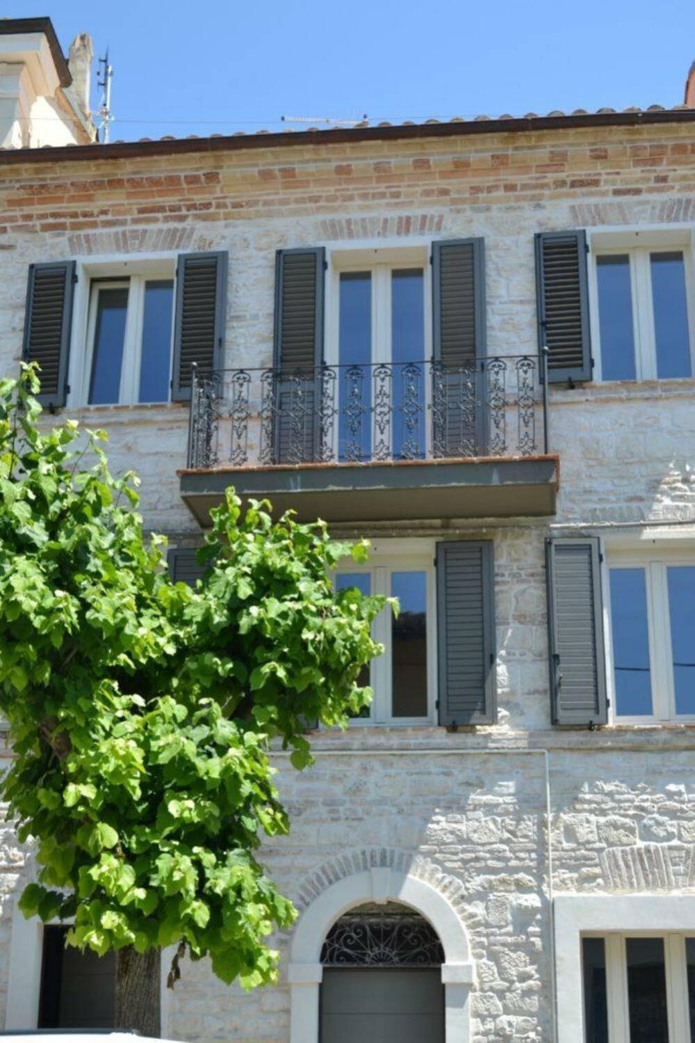 Ral 7039 Hotel Numana Buitenkant foto